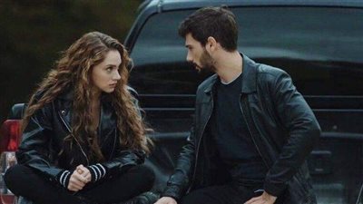 بعد ثلاثين عاما من الزواج أصبحت زوجته لا تروق له ولا تعجبه