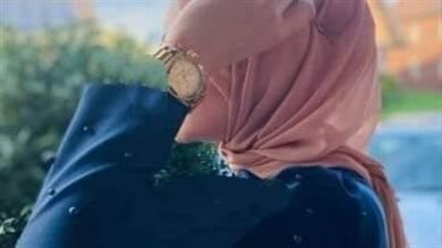 بشتغل ممرضة من 10 سنين