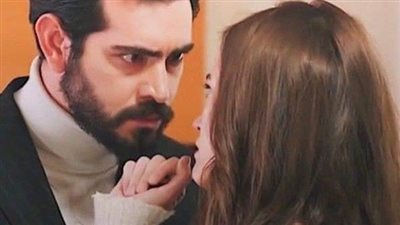 جوزي قالي انه مسافر أسبوع شغل وانه ضروري ومينفعش يتأجل