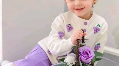 ظلمات قلبه